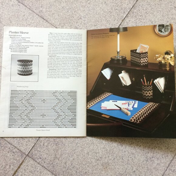 Plastic Canvas Craft Stitchery Books Bundle of 2 - Picture 13 of 13